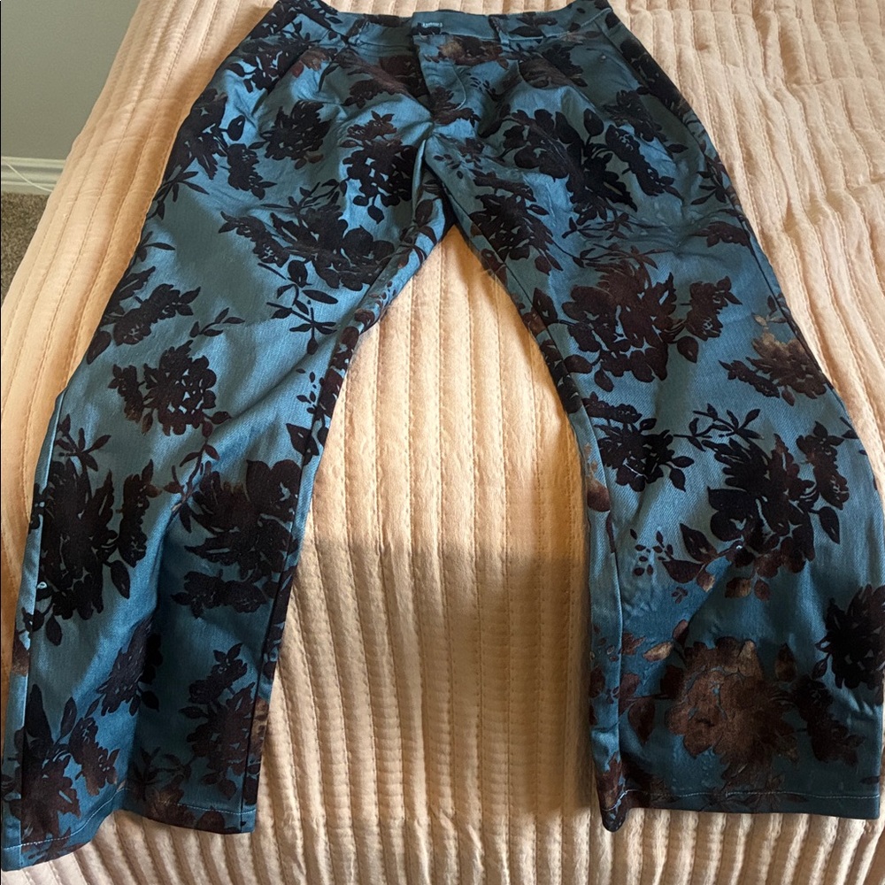 Fashion Nova Blue and Brown Floral Straight Leg Jeans